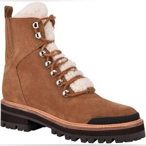 Marc Fisher LTD
Izzie Lugsole Ankle Boots ~ Size 6